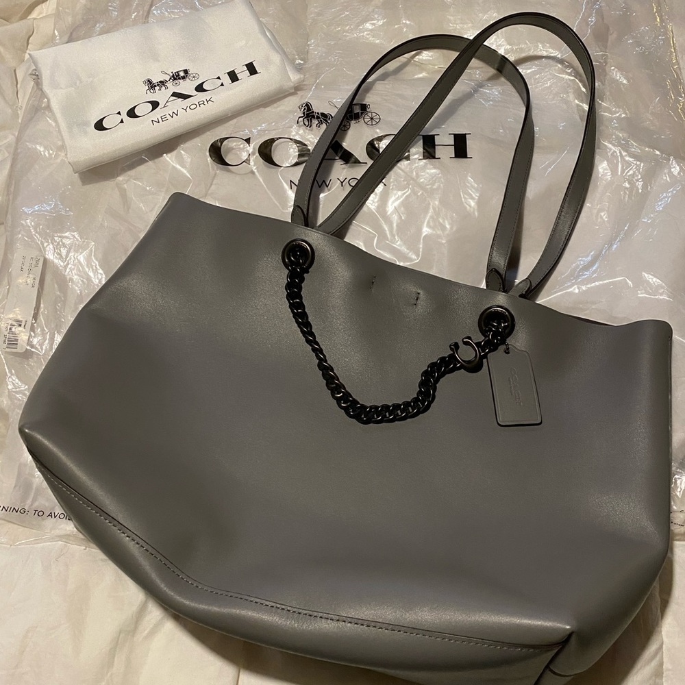 New Coach large tote bag Grey Chain accent - Beautiful